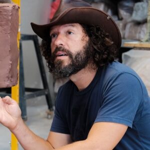 JAMIE-WITH-MARRIOTT-STATUE