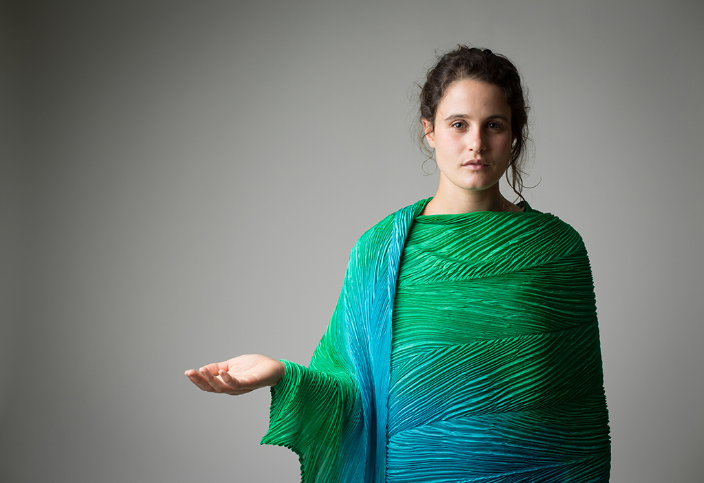 Arashi-Shibori-Shawl-Photo-by-Joel-Wolpert