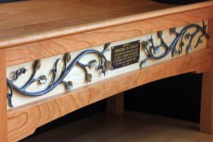 Entry-bench-angled-detail-300-dpi